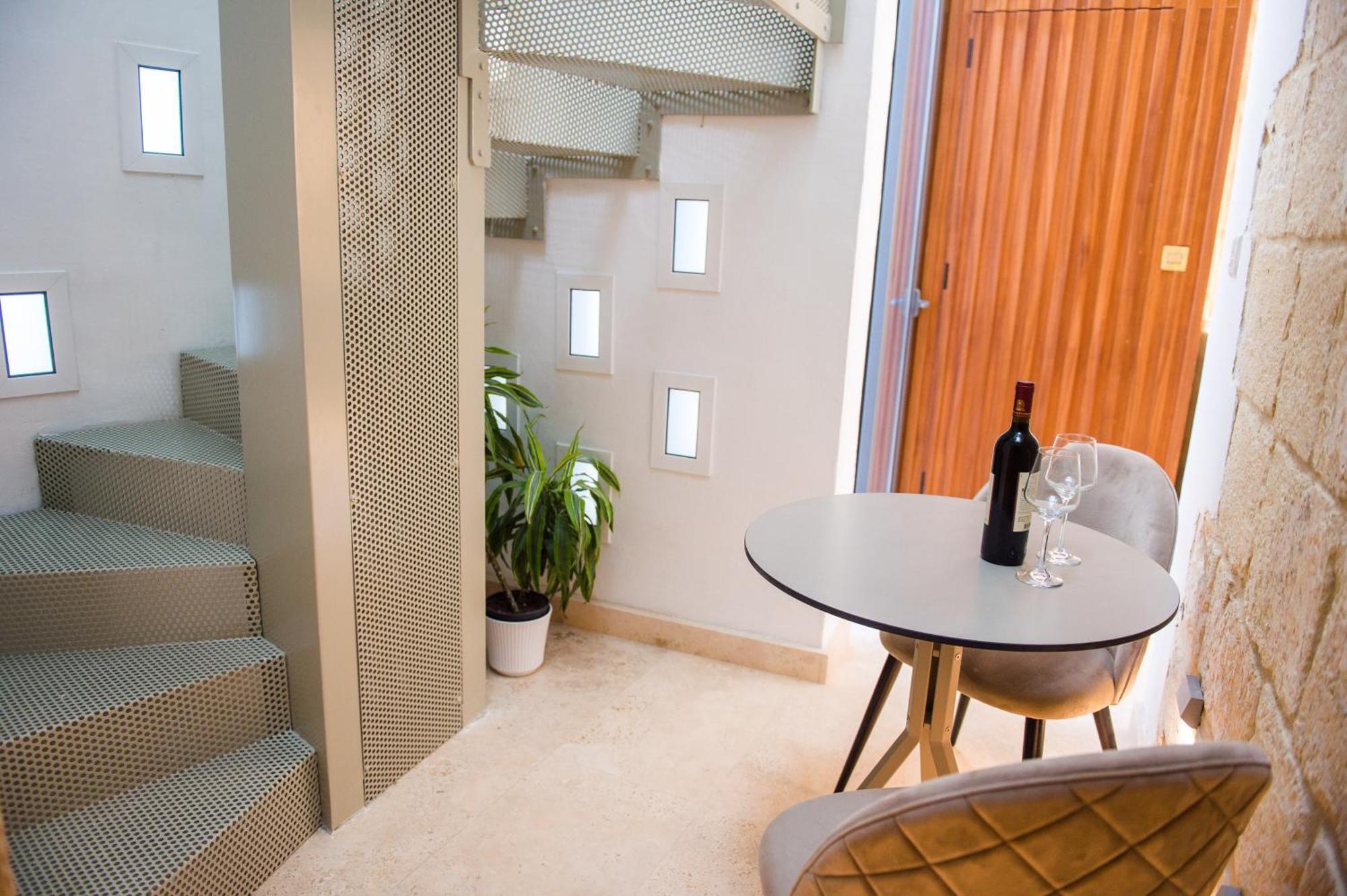 San Anton Suites Attard Extérieur photo