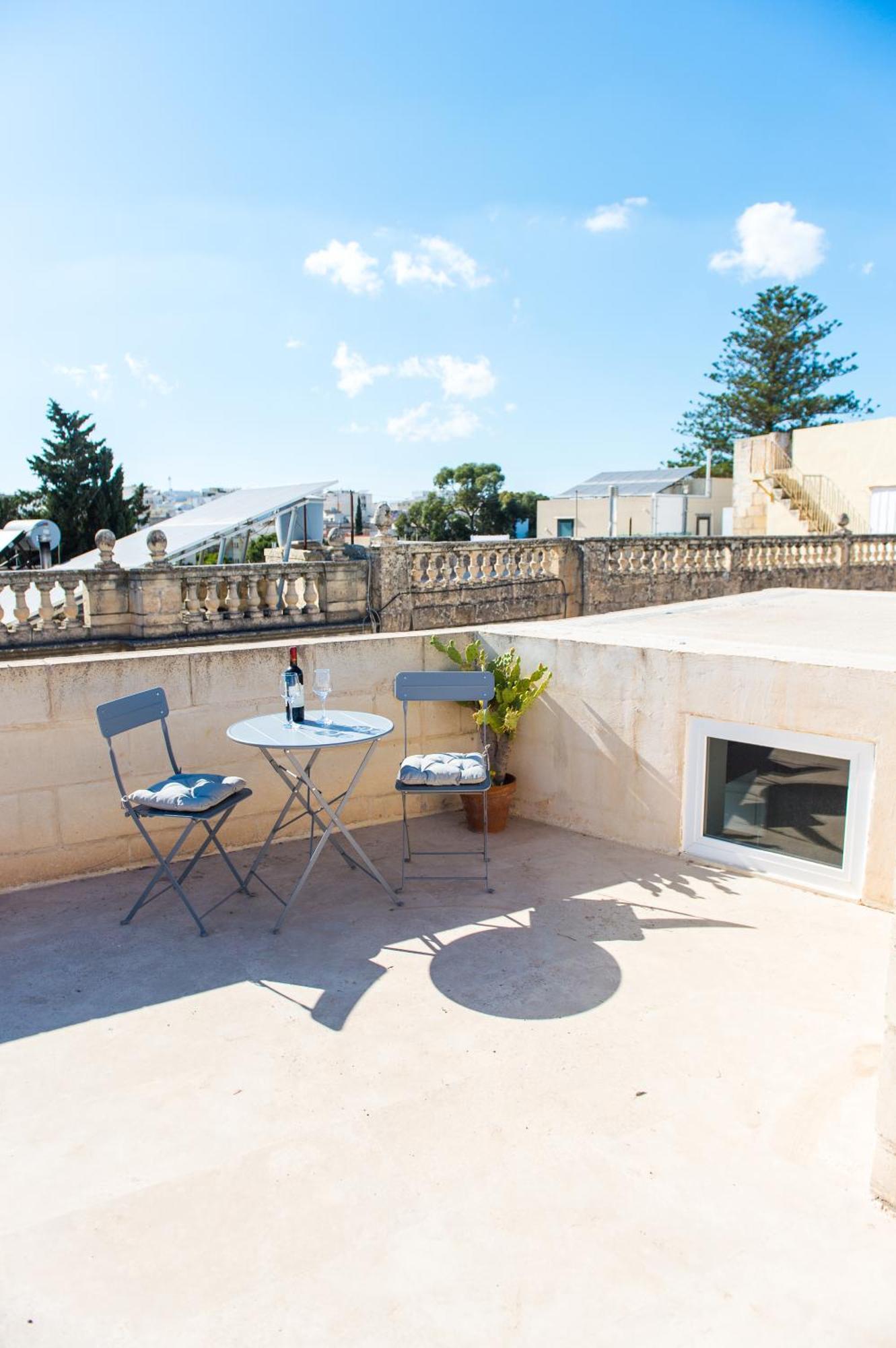 San Anton Suites Attard Extérieur photo